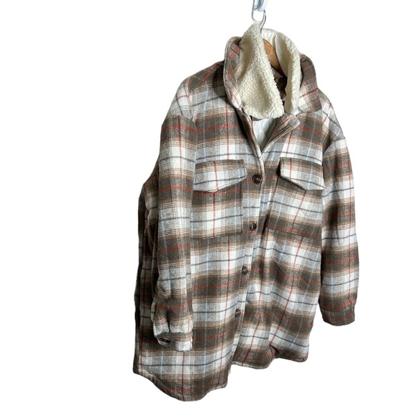 New Look Women’s Plaid Shaket - Picture 4 of 12
